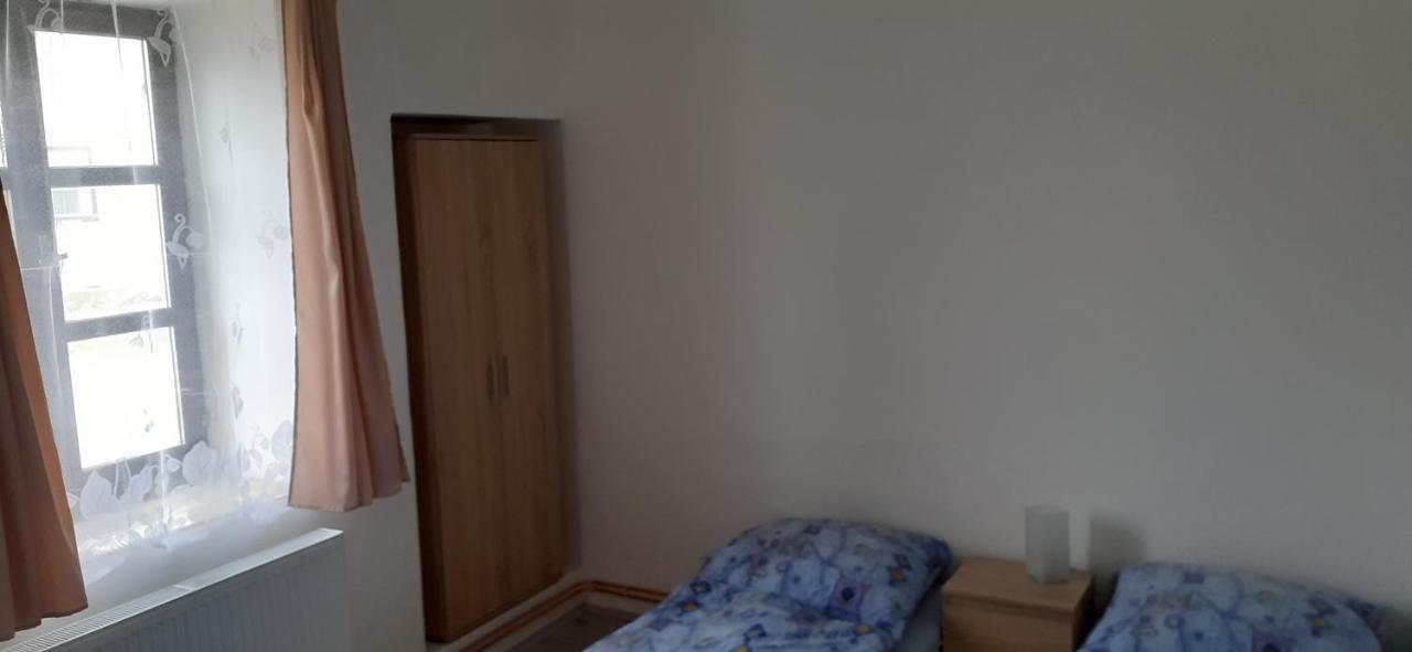 Farma Macas Villa Lázně Bohdaneč Eksteriør billede