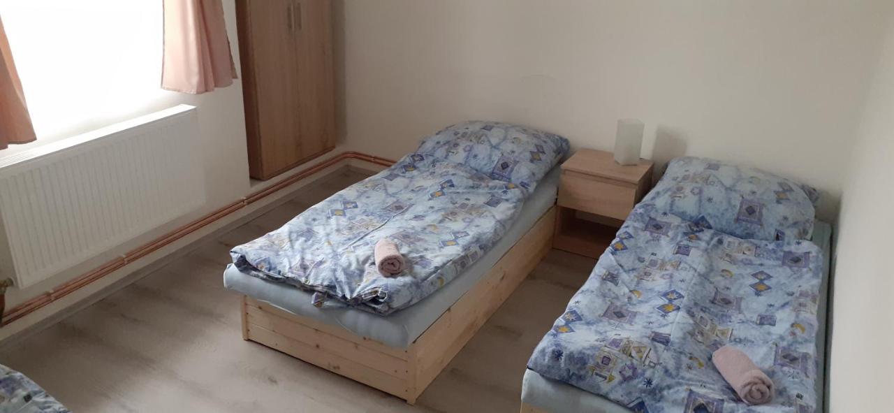 Farma Macas Villa Lázně Bohdaneč Eksteriør billede